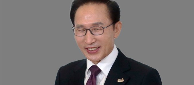 Lee-Myung-bak-S