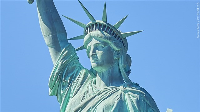 Statue of Liberty S
