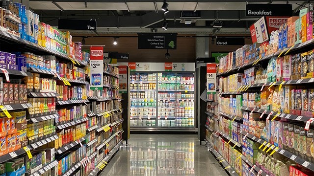 supermarket S